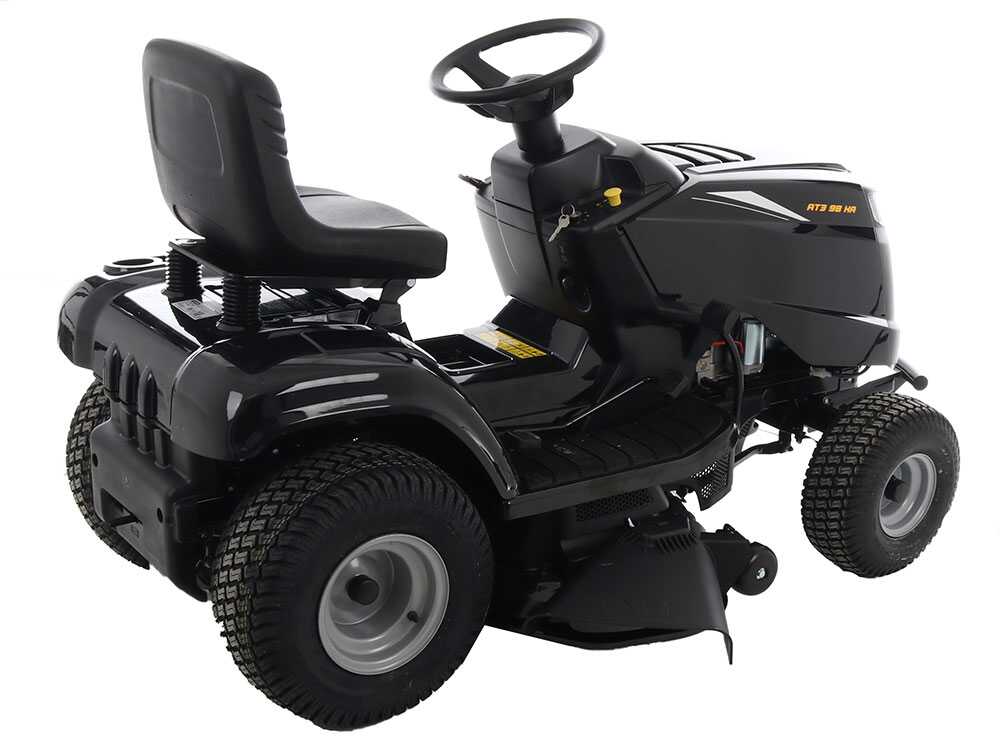 El Alpina AT4 84 HA es un tractor cortacésped de gasolina equipado con un motor ST 400 Powered by STIGA de 414 cm³